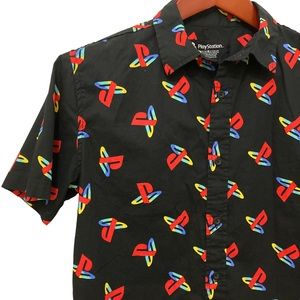 Playstation Shirt M